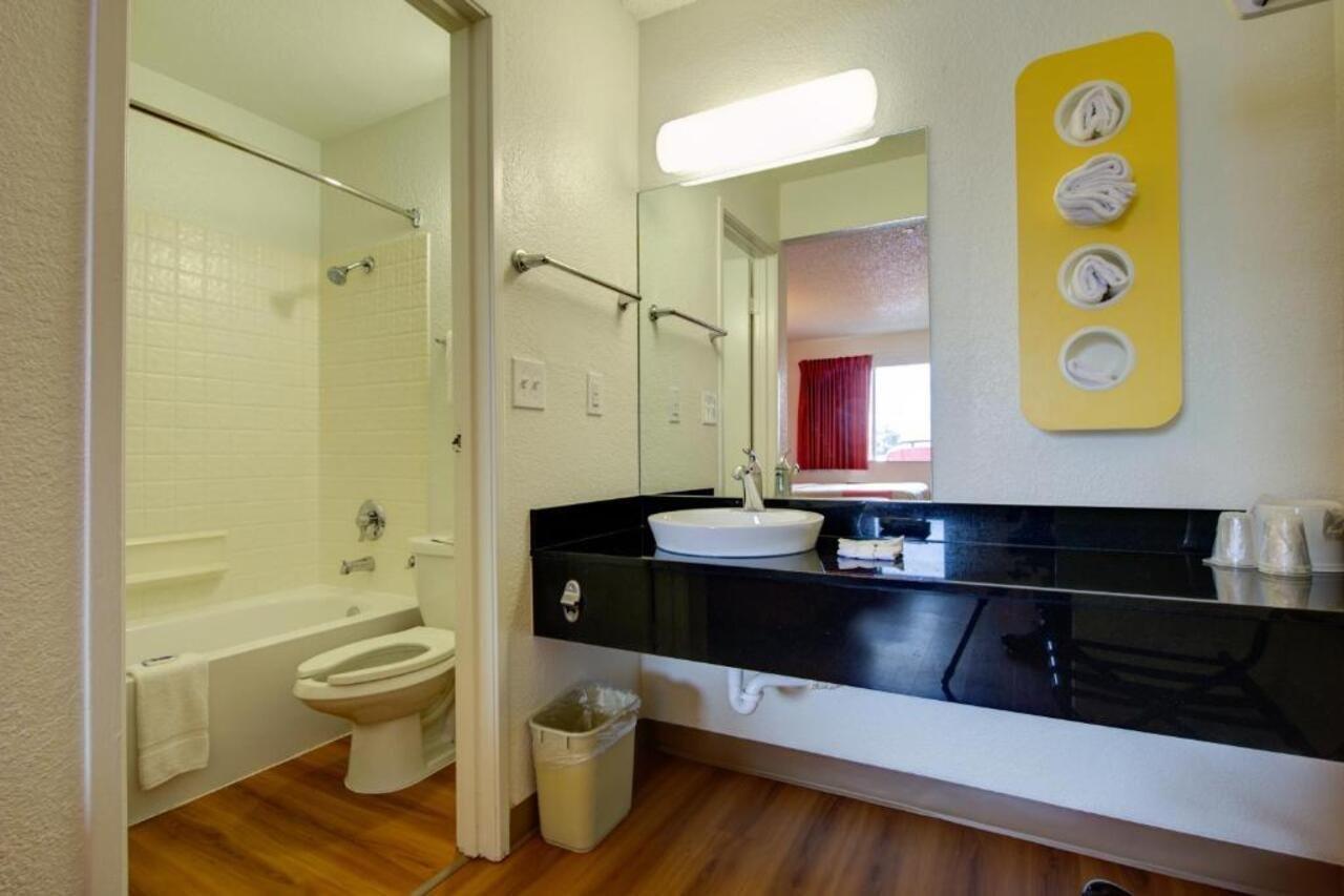Motel 6-Seattle, Wa - Airport سيتاك المظهر الخارجي الصورة